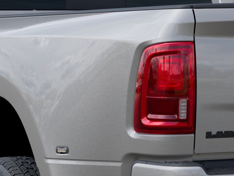 New 2026 RAM 3500 Laramie AWD/4WD image 5