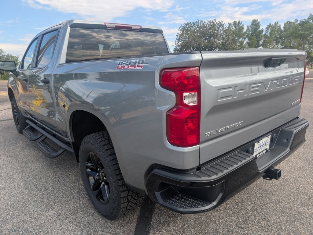 New 2026 Chevrolet Silverado 1500 Custom Trail Boss AWD/4WD image 3