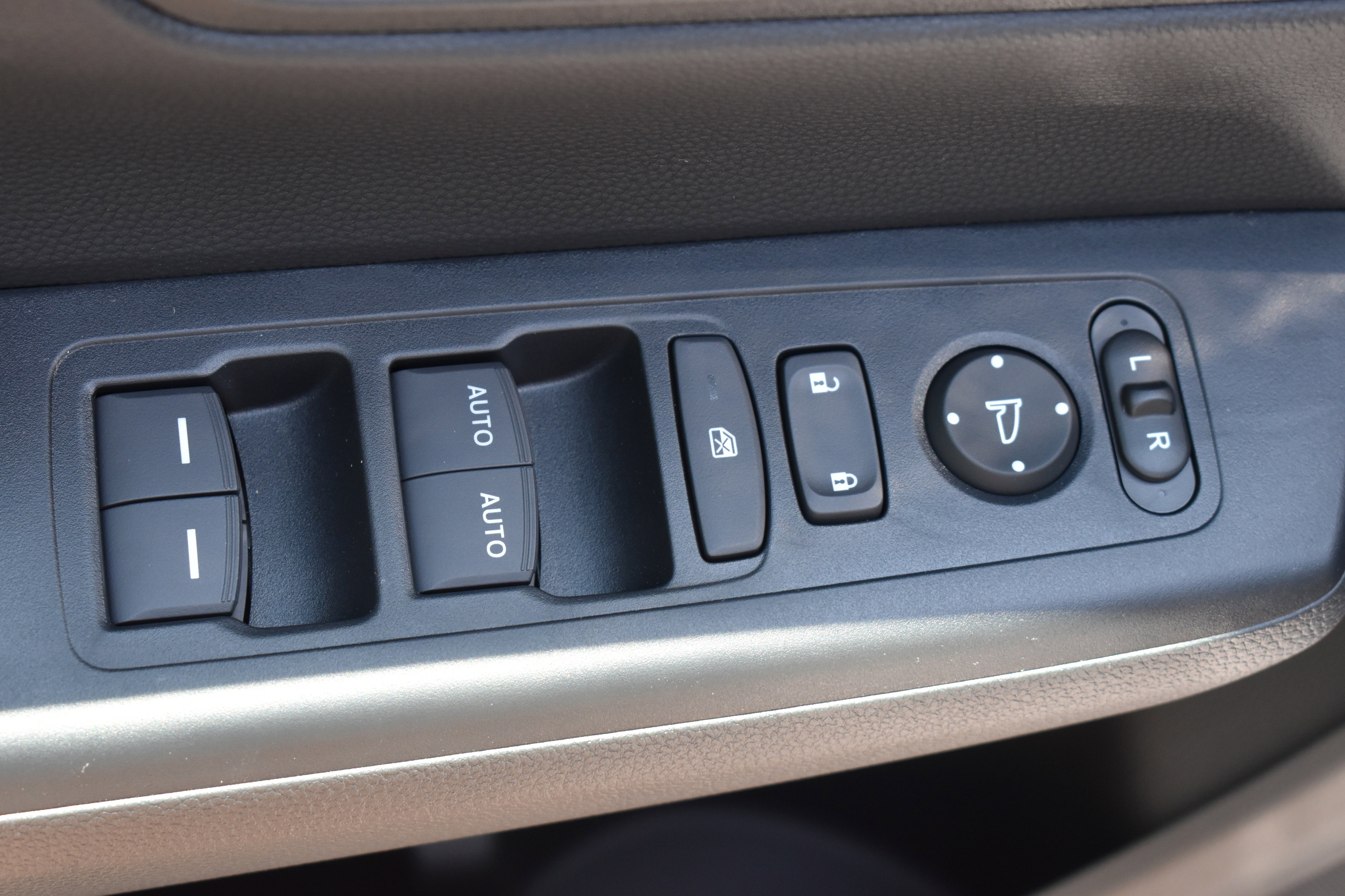 New 2026 Honda CR-V Sport image 12