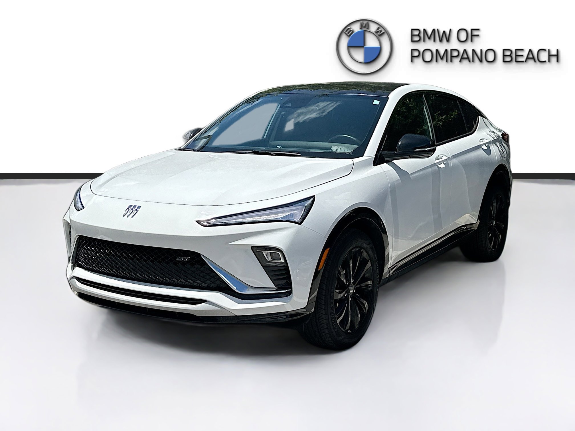 Used 2024 Buick Envista Sport Touring w/ Convenience I Package FWD image 3