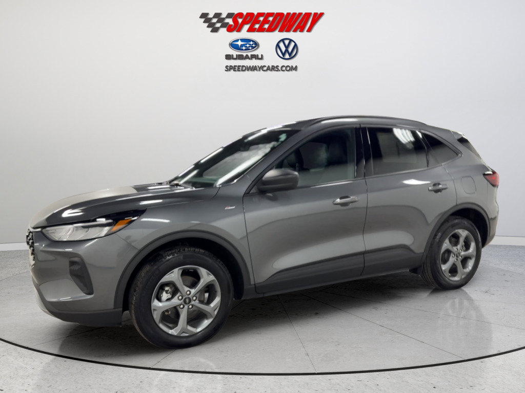 Used 2025 Ford Escape ST-Line AWD/4WD image 5