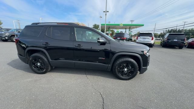 Used 2023 GMC Acadia AT4 w/ Technology Package AWD/4WD image 9