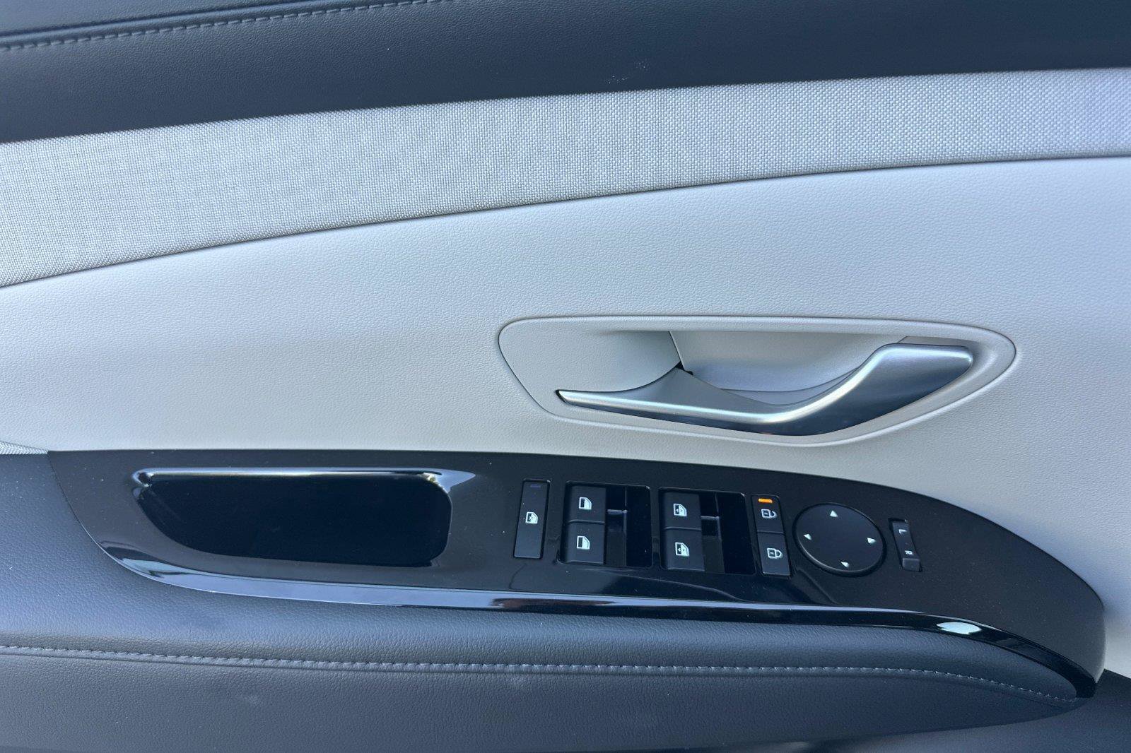 New 2026 Hyundai Tucson Limited AWD/4WD image 10