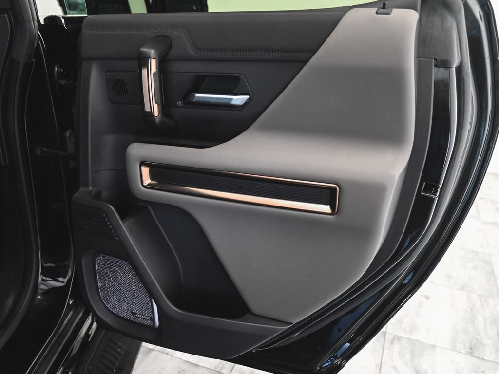 Used 2024 GMC Hummer EV 2X AWD/4WD image 12