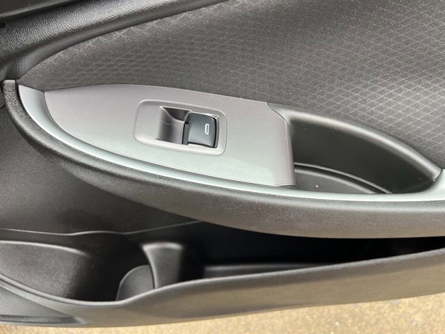 Used 2023 Chevrolet Malibu LT image 53