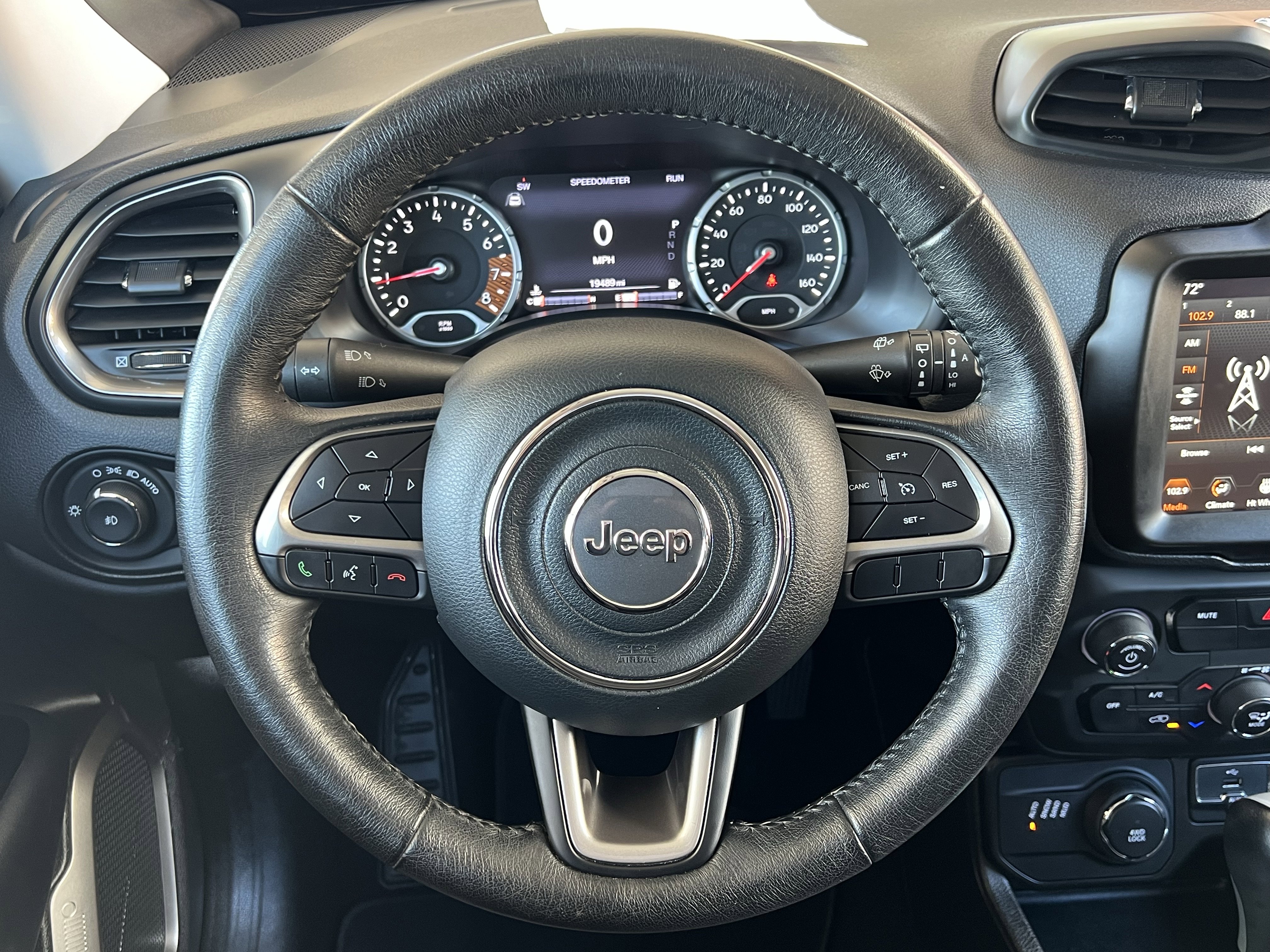 Used 2021 Jeep Renegade Limited AWD/4WD image 30