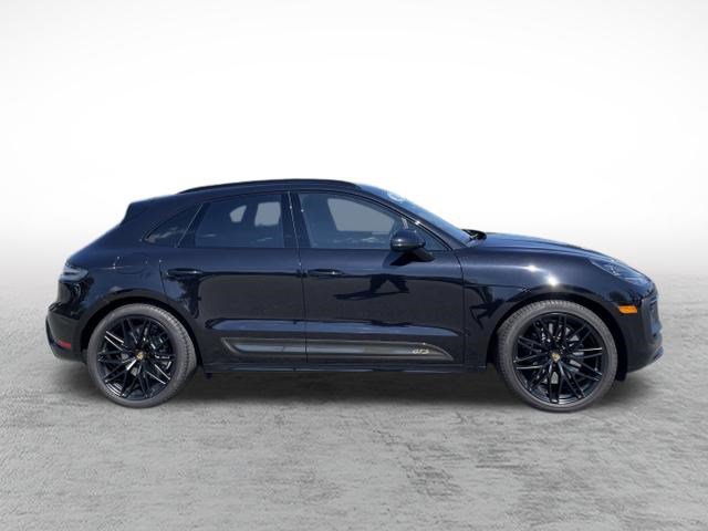 Used 2022 Porsche Macan GTS AWD/4WD image 4