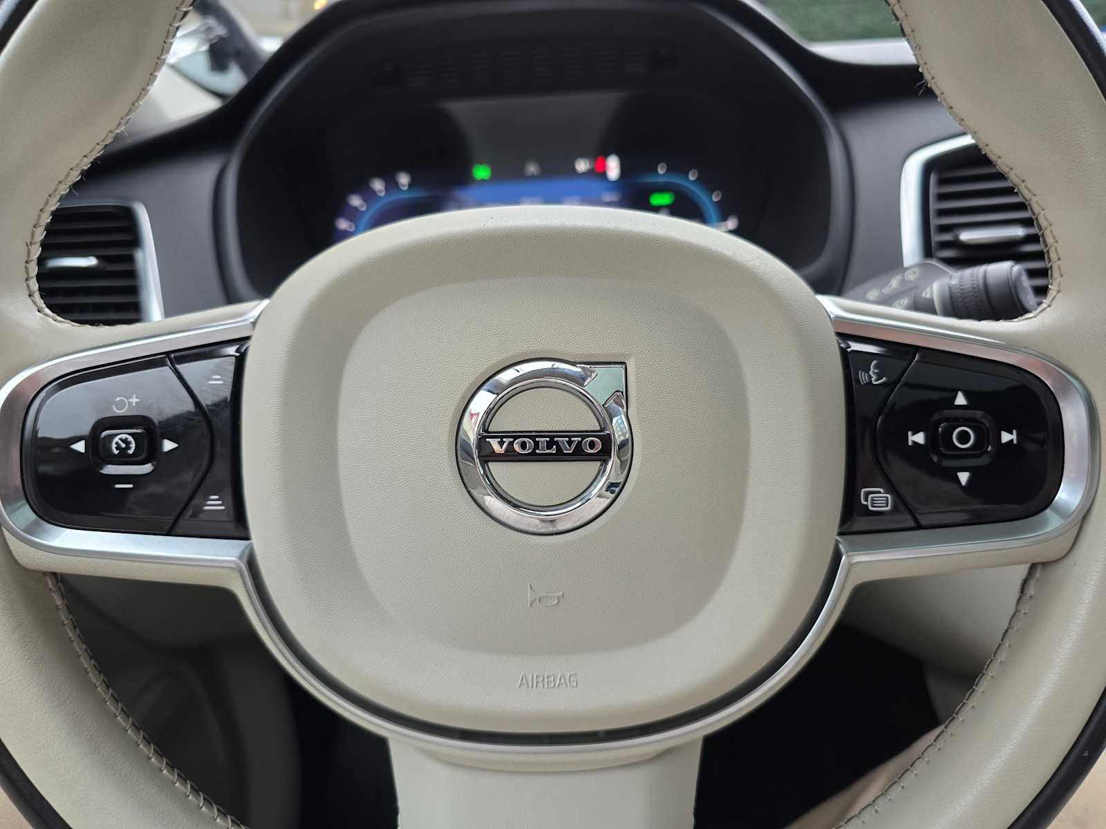 Certified 2024 Volvo XC90 T8 Plus image 26