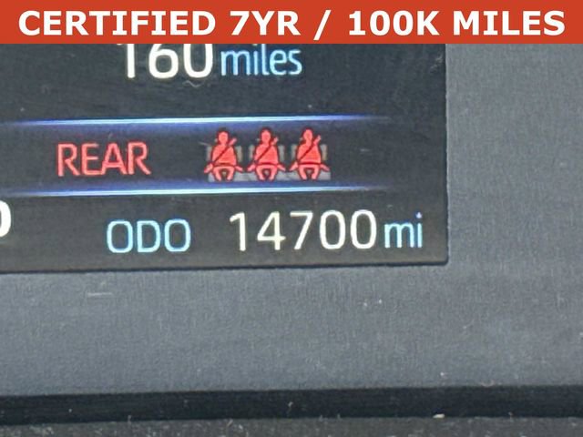 Used 2025 Toyota Corolla LE image 28