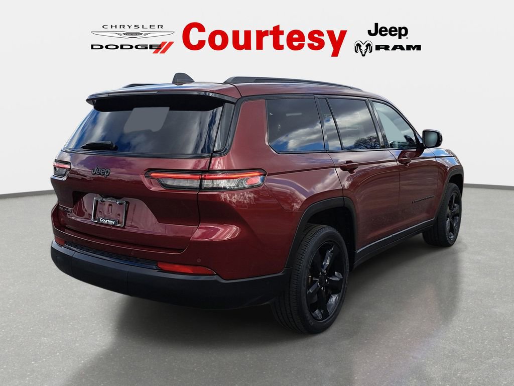 Certified 2023 Jeep Grand Cherokee L Laredo AWD/4WD image 5