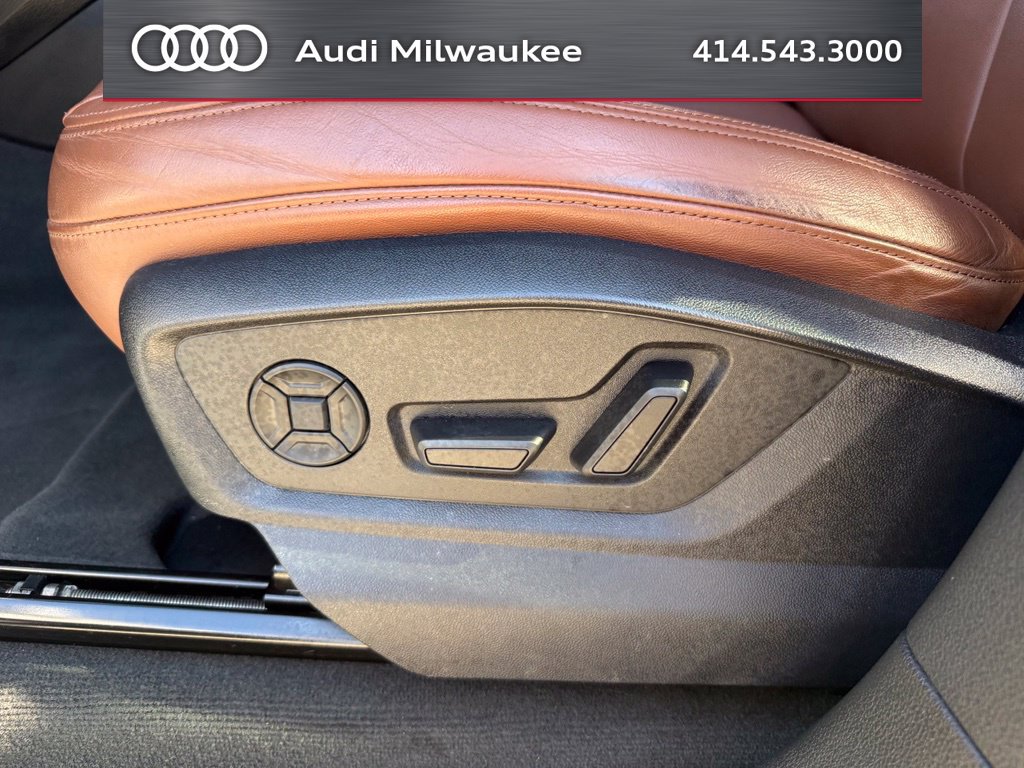 Used 2023 Audi Q8 Premium w/ Convenience Package AWD/4WD image 21