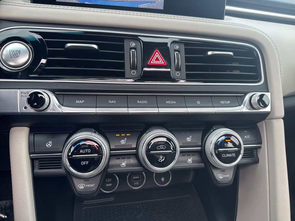 Used 2023 Genesis G70 3.3T w/ Sport Advanced Package image 22