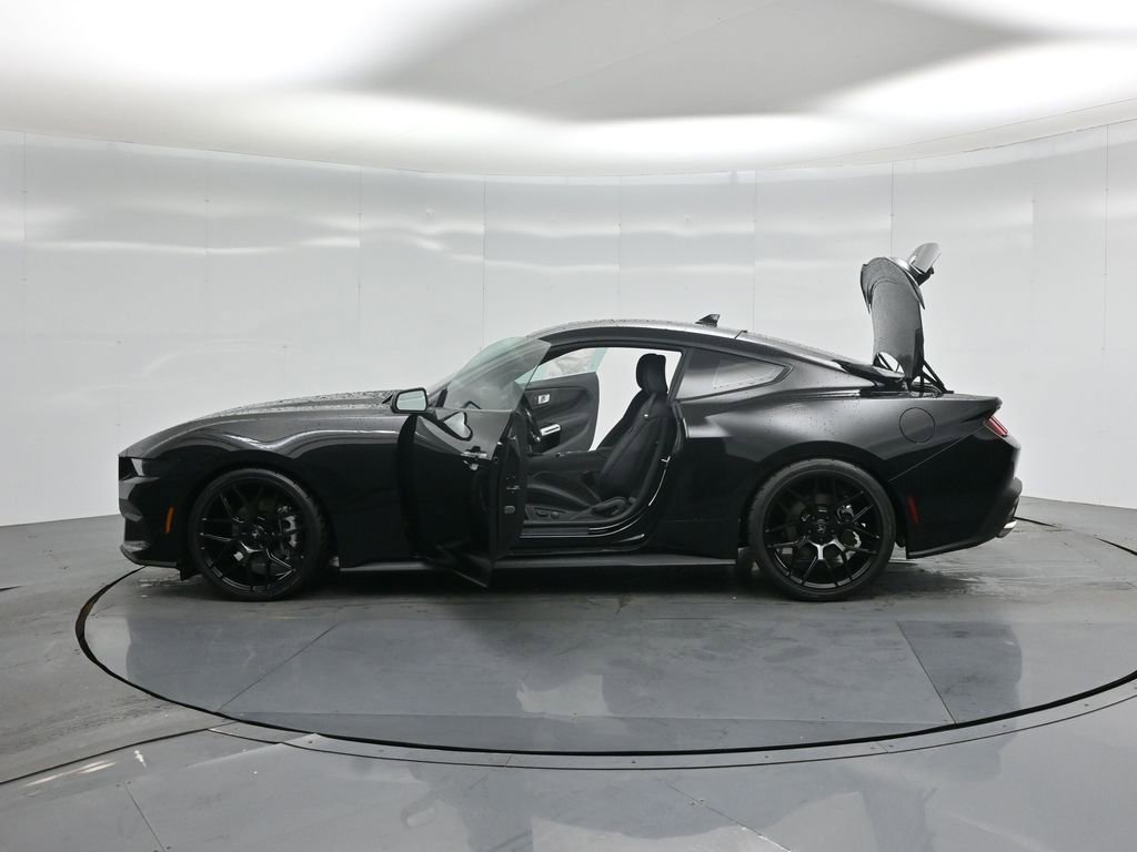 New 2026 Ford Mustang Coupe image 31