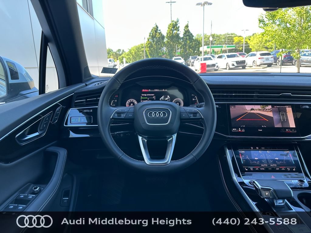 Certified 2025 Audi Q7 3.0T Premium Plus w/ Premium Plus Package AWD/4WD image 21