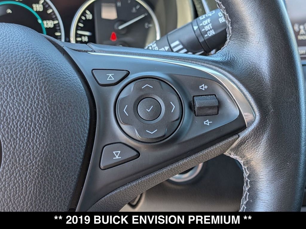 Used 2019 Buick Envision Premium AWD/4WD image 7