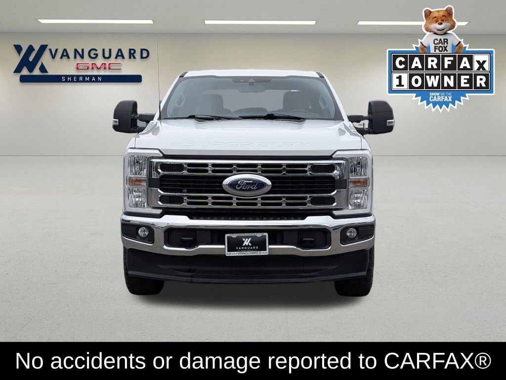 Used 2023 Ford F250 XLT w/ FX4 Off-Road Package image 2