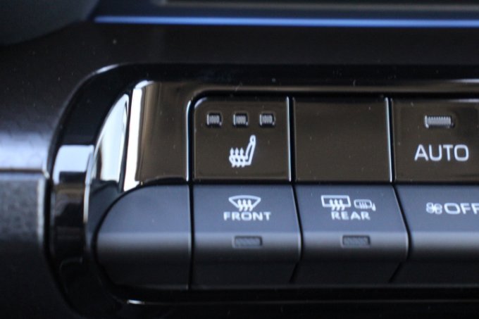 New 2026 Toyota Prius Plug-In Hybrid image 10