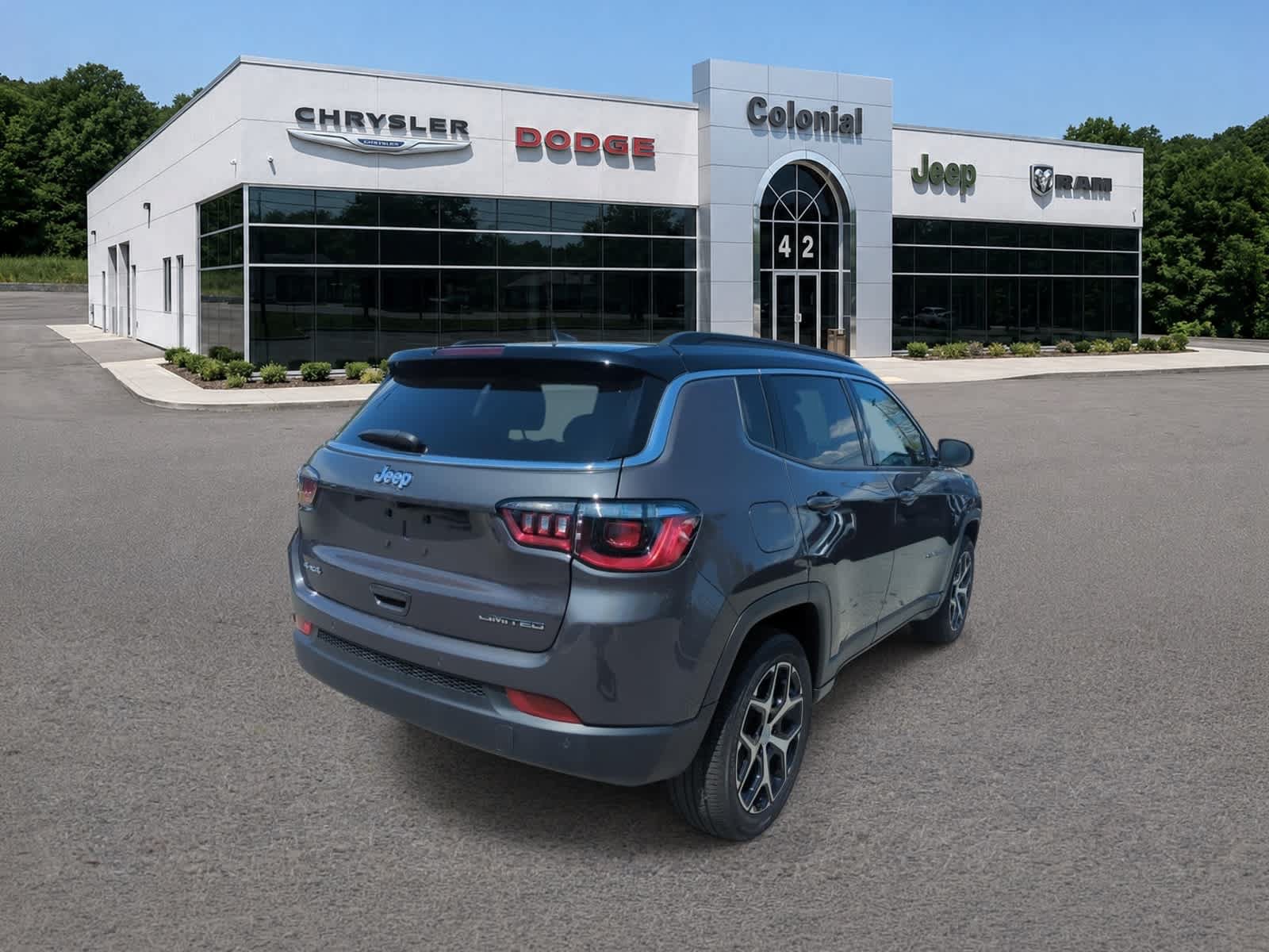 Used 2024 Jeep Compass Limited AWD/4WD image 6