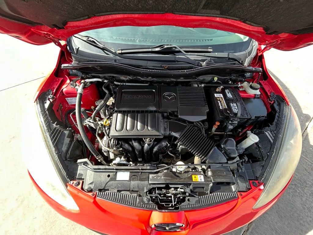 Used 2013 MAZDA MAZDA2 Sport image 30