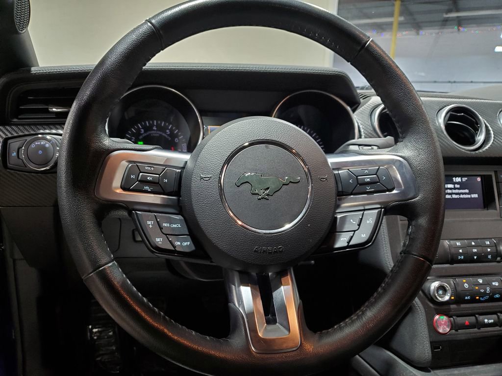 Used 2019 Ford Mustang EcoBoost image 20