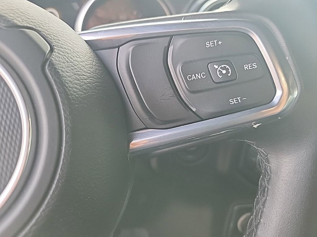 Used 2021 Jeep Wrangler Unlimited Sahara AWD/4WD image 27