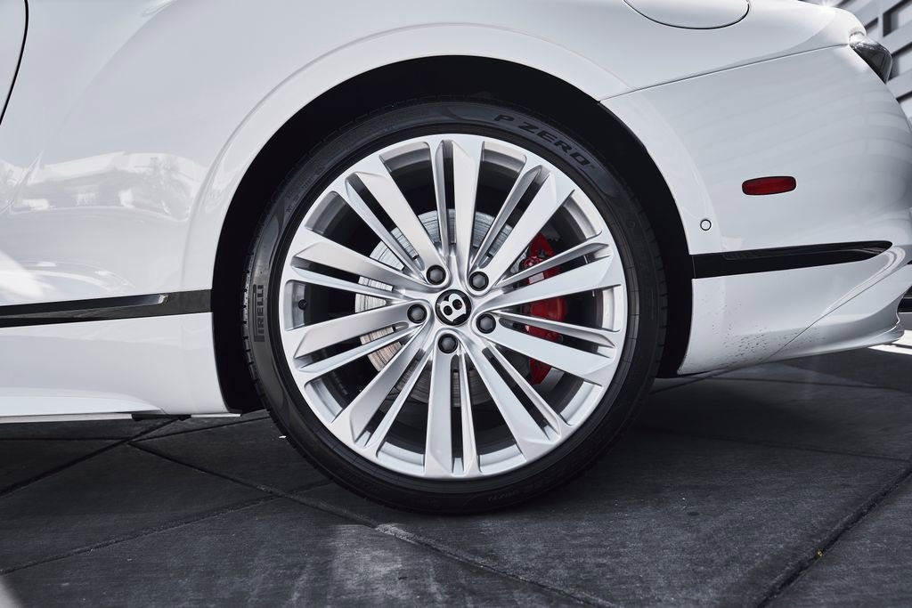 Used 2025 Bentley Continental GT Speed image 14