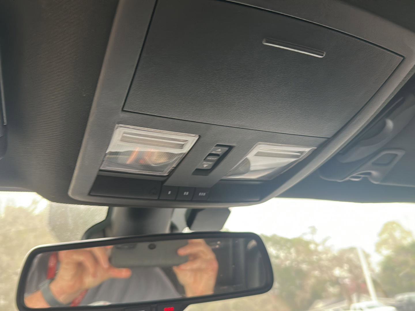 Used 2020 Dodge Challenger R/T w/ Plus Package image 25