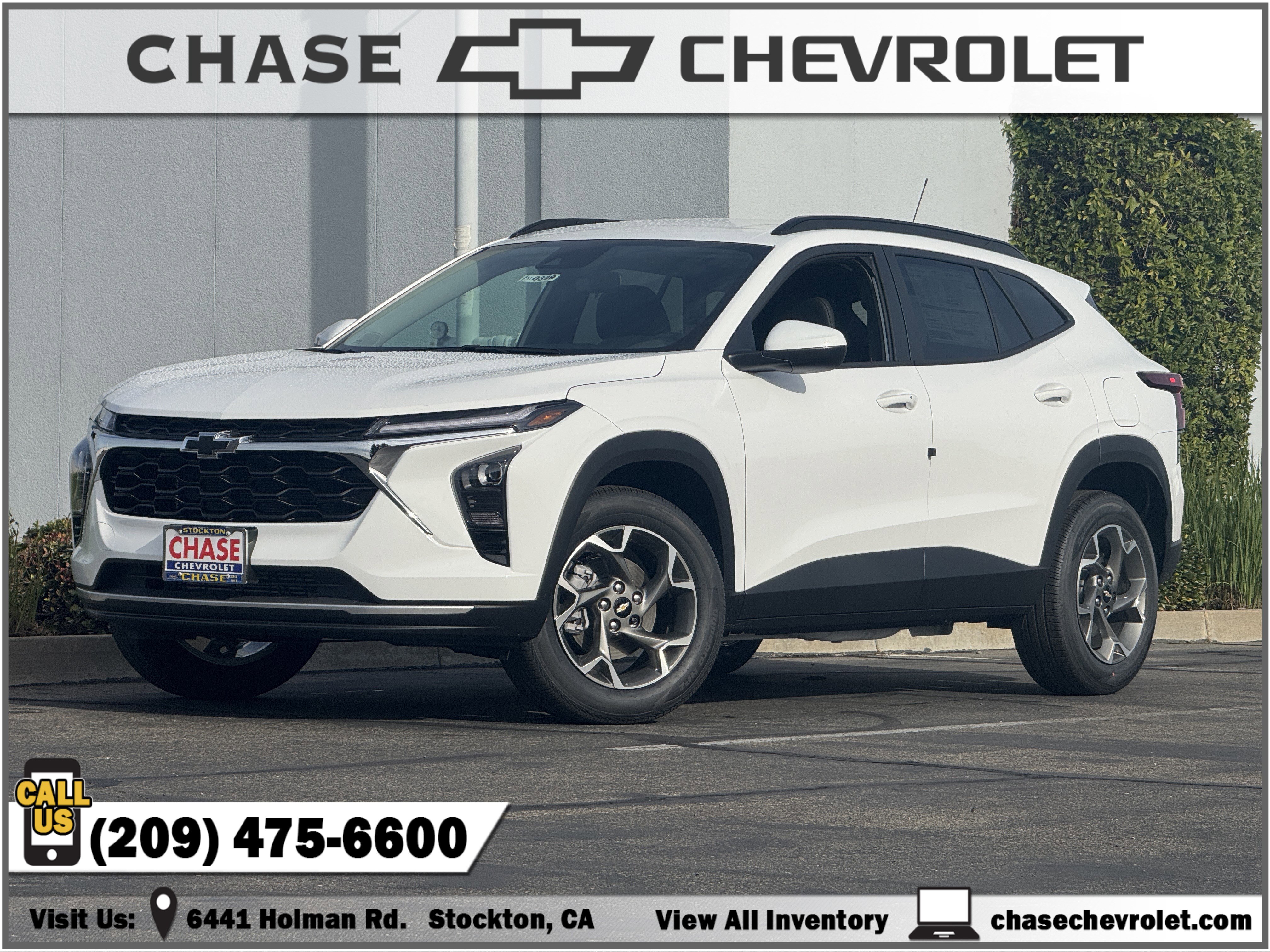 New 2026 Chevrolet Trax LT w/ Driver Confidence Package image 1