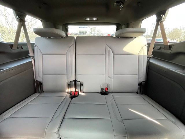 Used 2026 Chevrolet Suburban LT w/ Comfort Package image 22