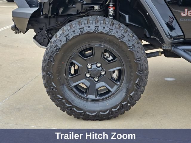 Used 2022 Jeep Gladiator Mojave w/ Cold Weather Group AWD/4WD image 17