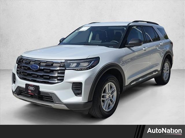 Used 2025 Ford Explorer Active image 1