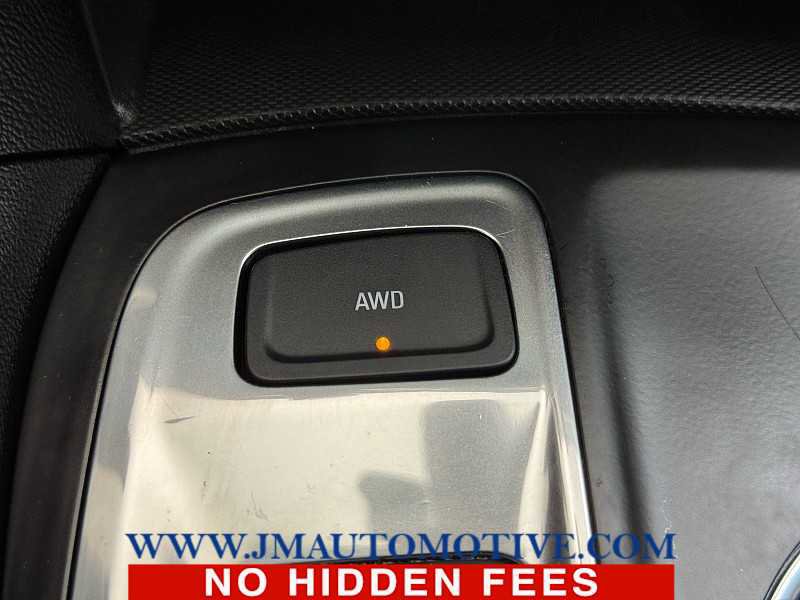 Used 2019 Chevrolet Equinox LT w/ Sun & Navigation Package image 33