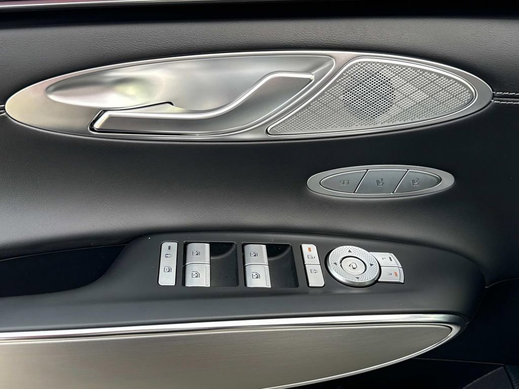 New 2026 Genesis GV70 2.5T Select image 21