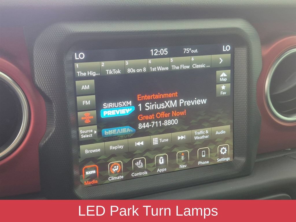 Used 2023 Jeep Gladiator Rubicon w/ LED Lighting Group AWD/4WD image 19