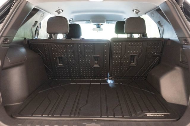 Used 2024 Chevrolet Equinox LT FWD image 16