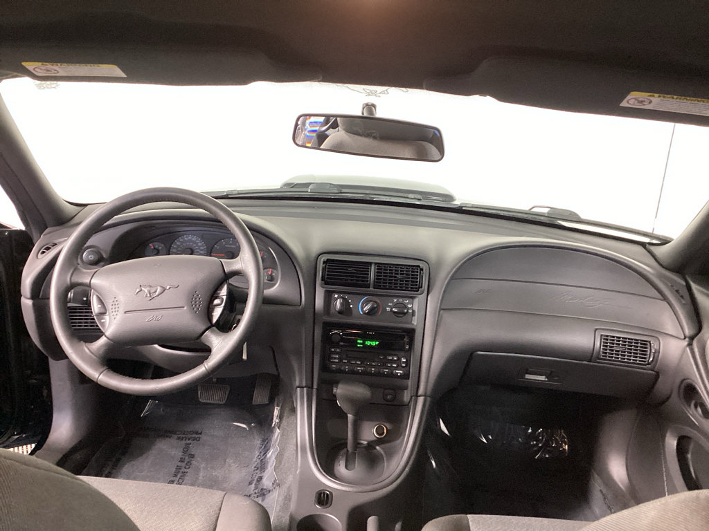 Used 2001 Ford Mustang GT RWD image 14