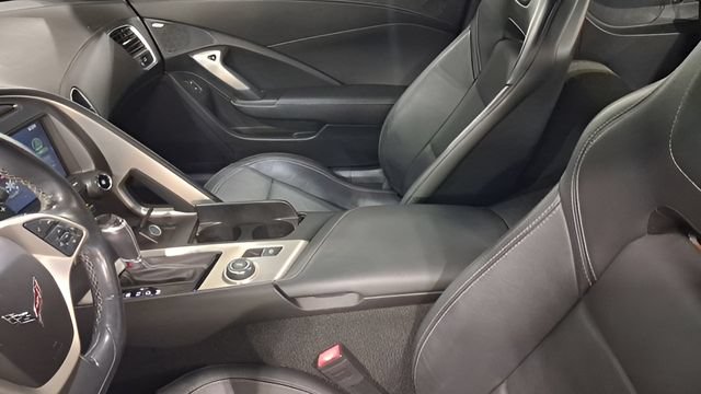 Used 2017 Chevrolet Corvette Stingray Coupe w/ Battery Protection Package RWD image 12