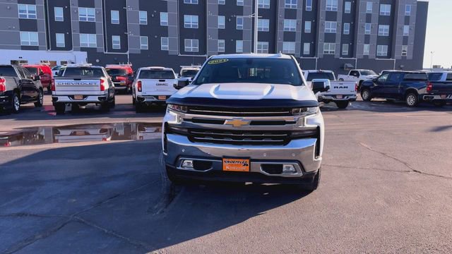 Used 2021 Chevrolet Silverado 1500 LTZ image 3