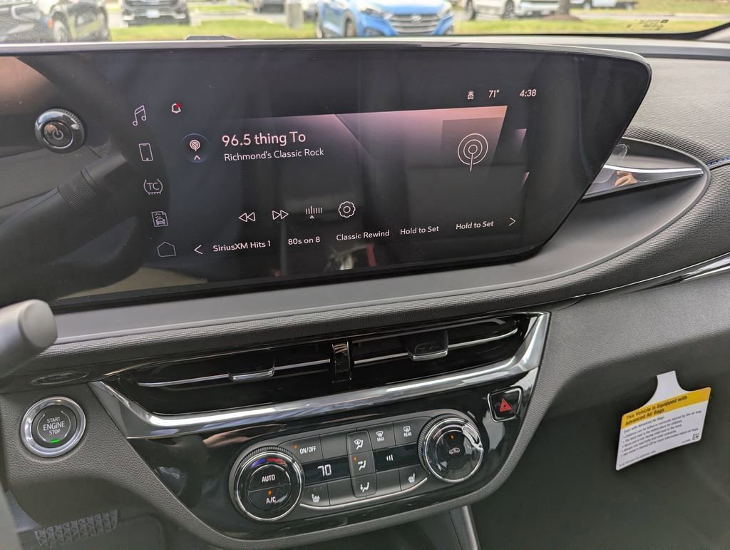 New 2026 Buick Envista Sport Touring image 16