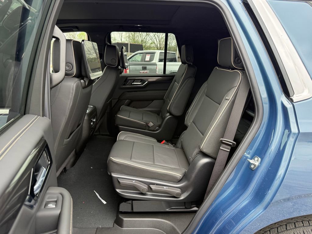 New 2026 GMC Yukon Elevation w/ Elevation Premium Package image 15