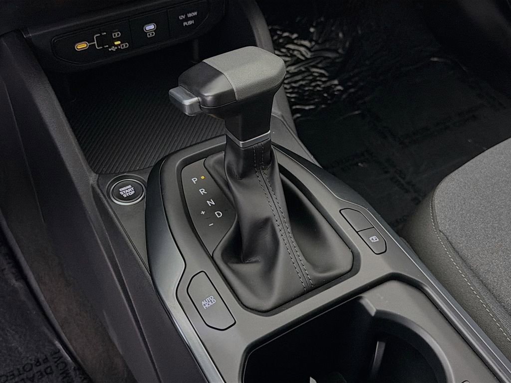 Used 2025 Kia K4 LX image 19