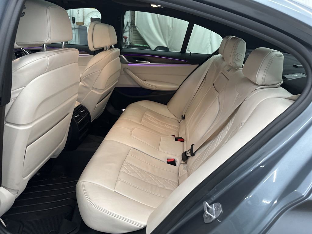 Used 2018 BMW 530e w/ Premium Package 2 image 20