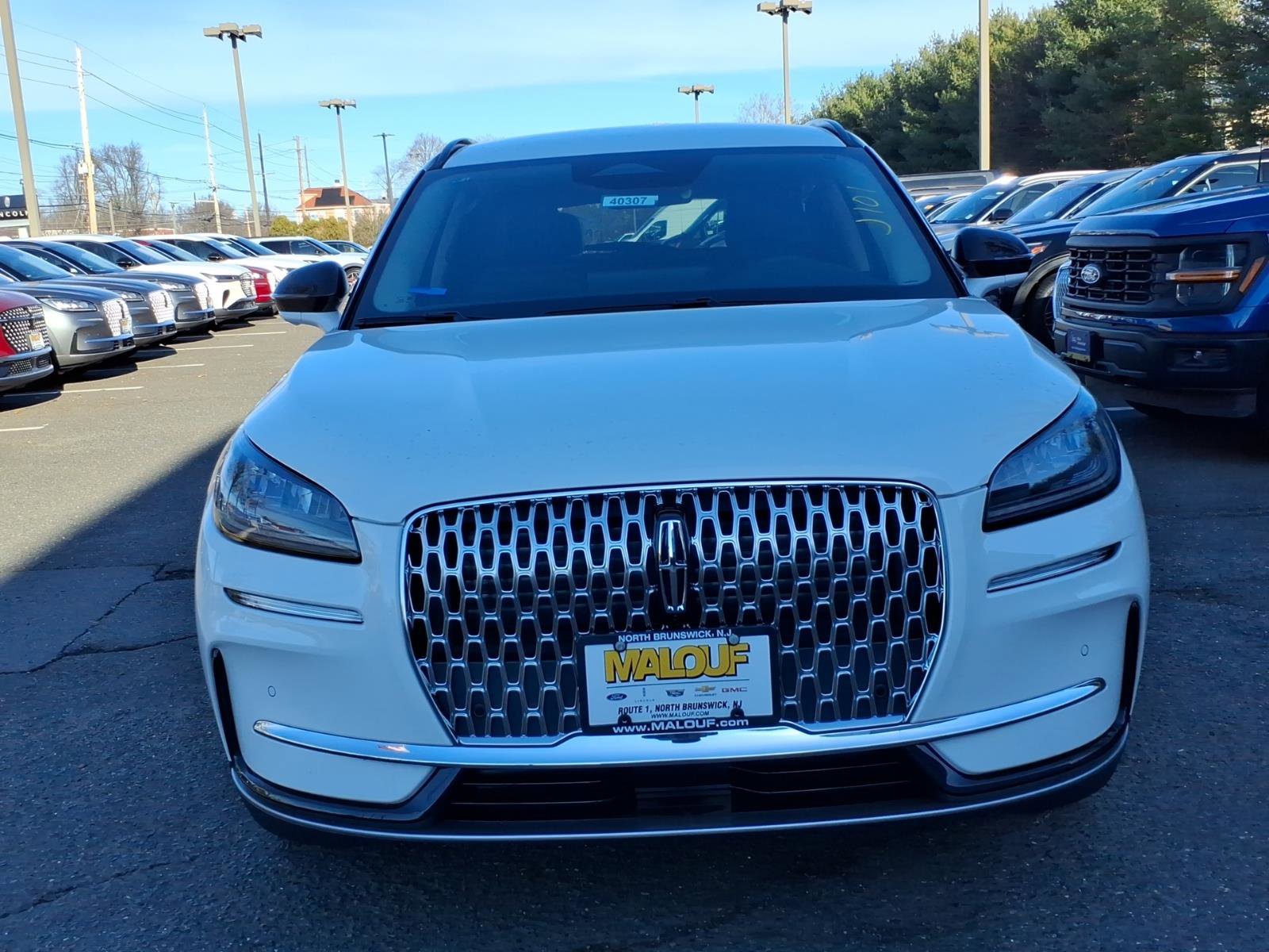 New 2026 Lincoln Corsair Premiere AWD/4WD image 2