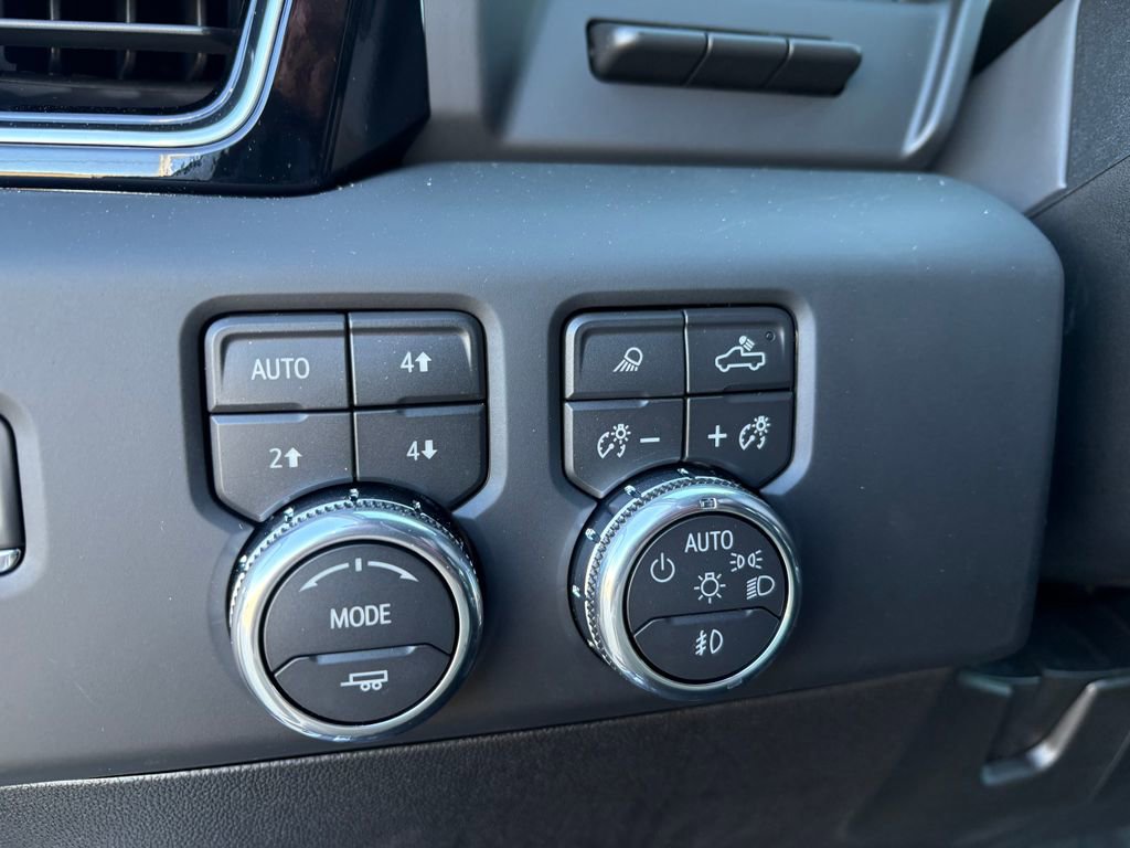 New 2026 GMC Sierra 2500 Denali w/ Denali Reserve Package AWD/4WD image 22