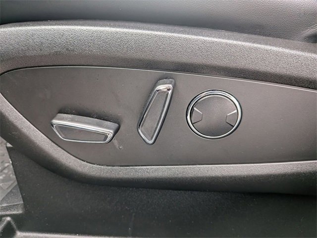 Certified 2023 Lincoln Nautilus Reserve w/ Monochromatic Package image 14