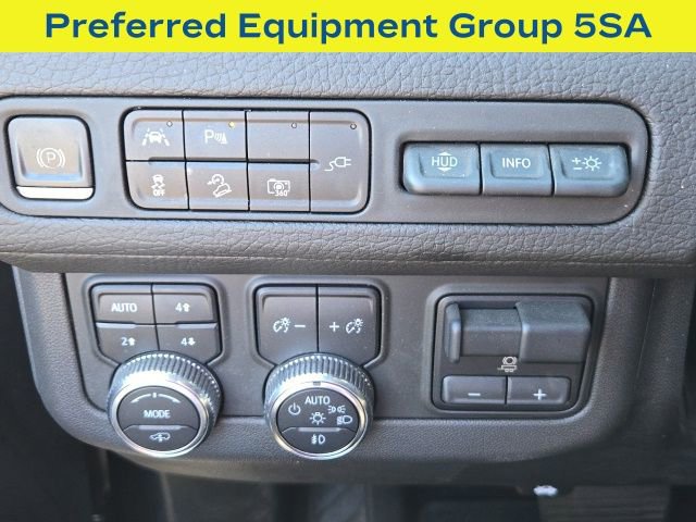 Used 2022 GMC Yukon XL Denali w/ Denali Ultimate Package image 7