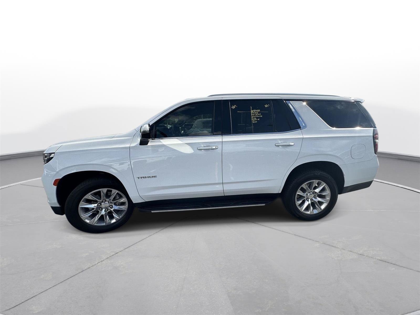 Used 2023 Chevrolet Tahoe Premier RWD image 9