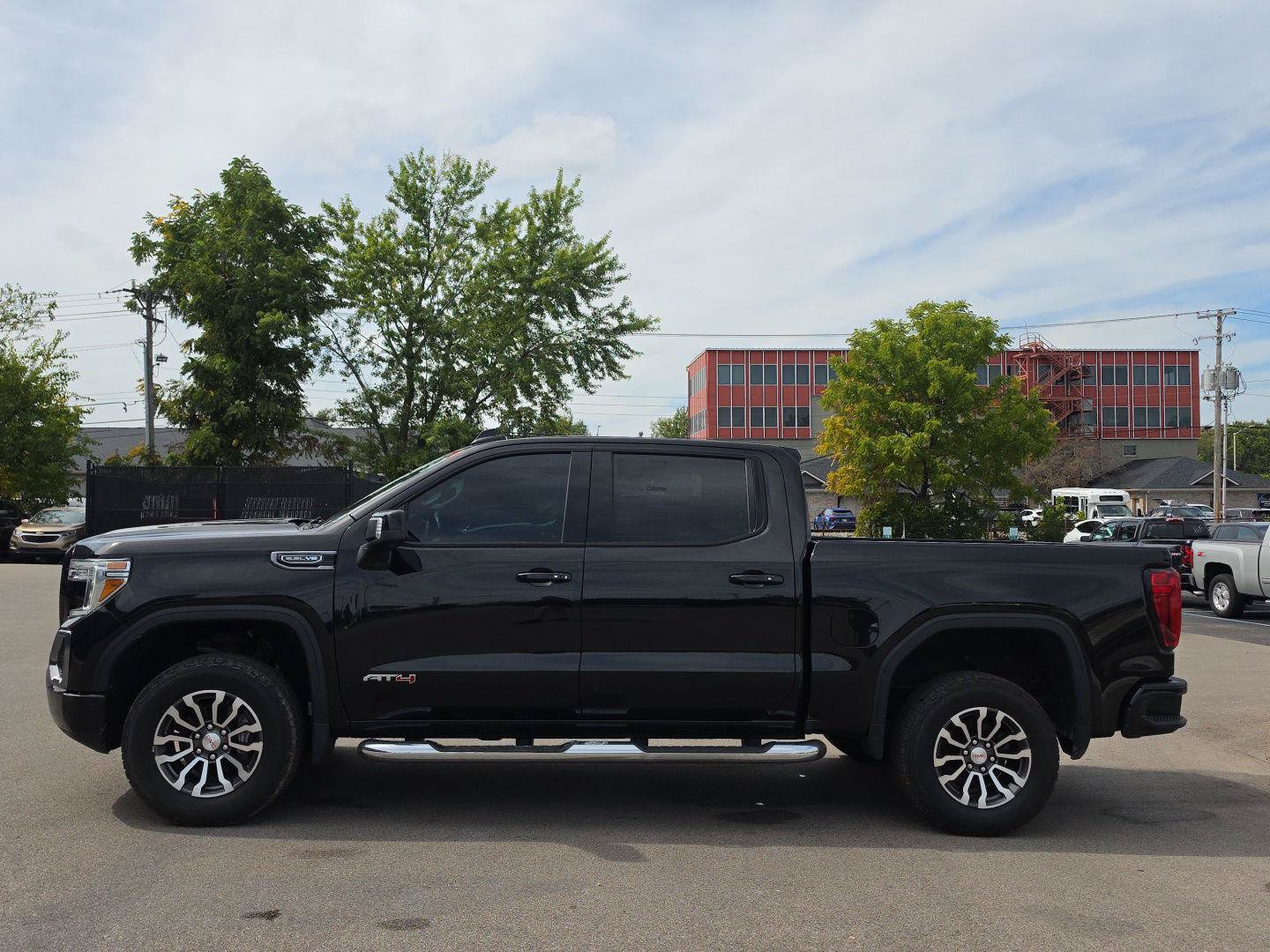 Used 2021 GMC Sierra 1500 AT4 AWD/4WD image 6