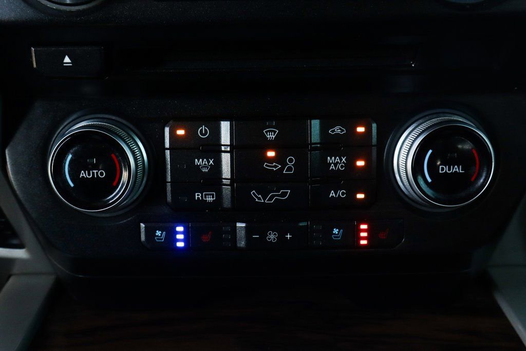 Used 2018 Ford F150 Lariat w/ Equipment Group 502A Luxury image 39