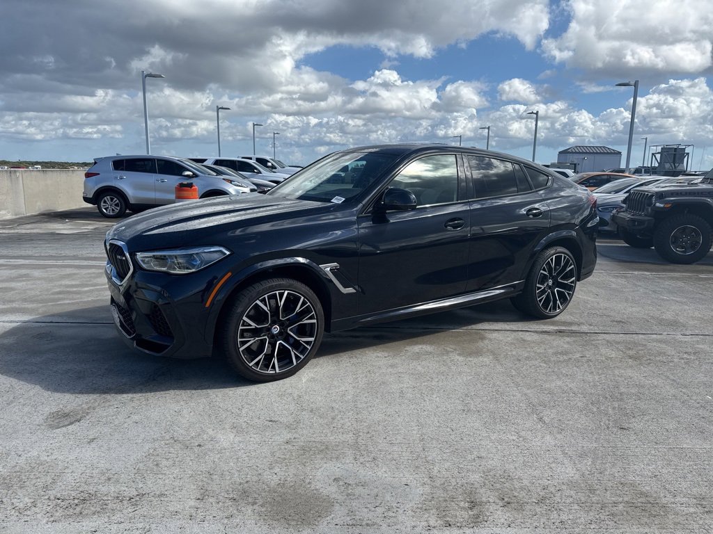 Used 2023 BMW X6 M w/ Executive Package image 3
